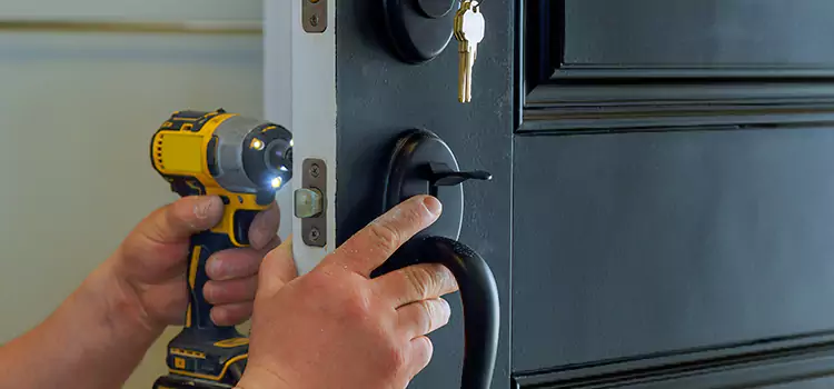Commercial Door Lock Installation Vincennes